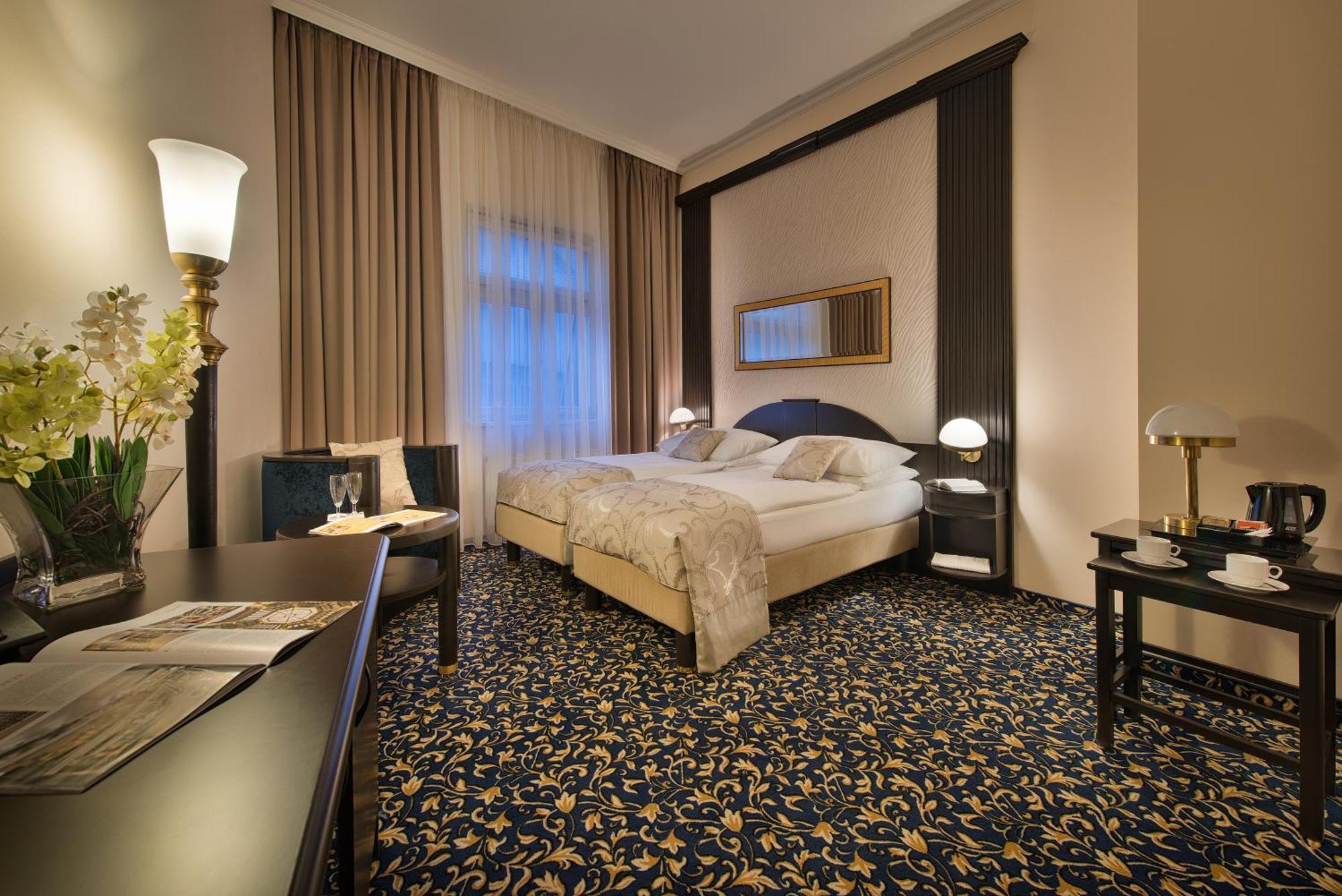 Esprit 4* Prag